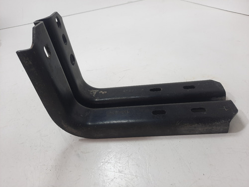 Base Estribo Izquierdo Chevrolet Astro 1995-2002