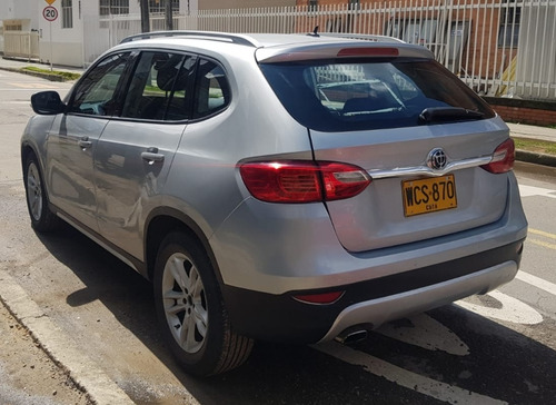 Imagen 3 de 12 de Brilliance V5 2013 1.5 Sport