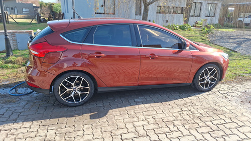 Ford Focus III 2.0 Titanium At6
