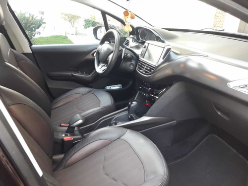 Imagem 3 de 6 de Peugeot 2008 2017 1.6 16v Griffe Flex Aut. 5p