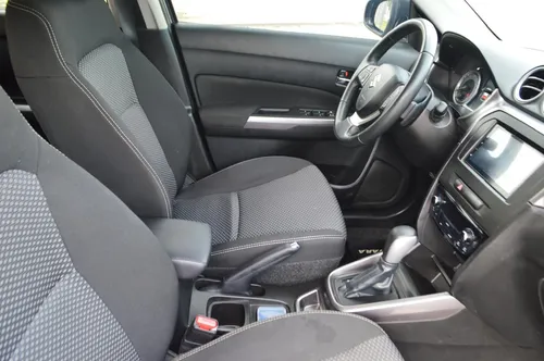 Suzuki Vitara 2wd At