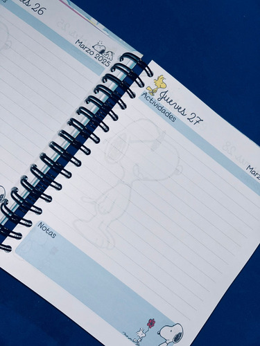 Agenda 1 Día Por Hoja Medio Oficio Celeste Agua Snoopy 2025