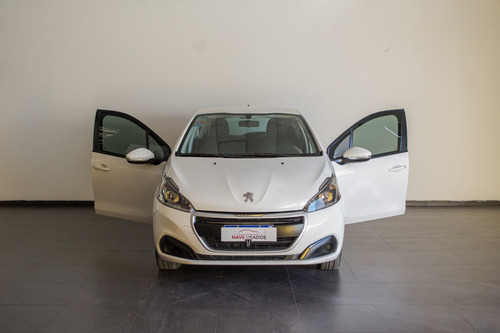 Peugeot 208 1.5 Active