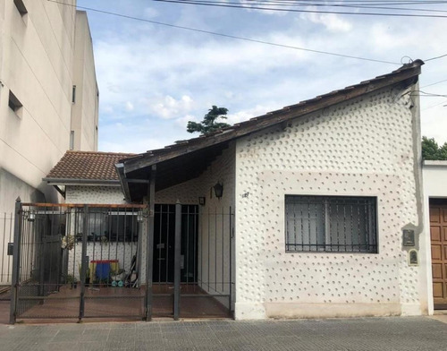 Venta -sta. Rosalia 2770 - 4 Amb C/cochera- Refaccionada