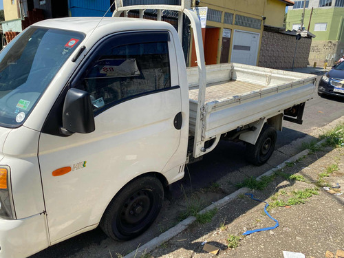 Hyundai HR 2.5 Hd Cab. Curta S/ Carroceria Tci 2p