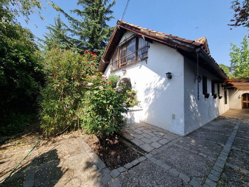 Casa Chilena En Quinchamalí Con Buen Terreno/para Remodelar