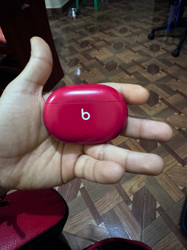 Beats Studio Buds Rojo Rojo (Usado)