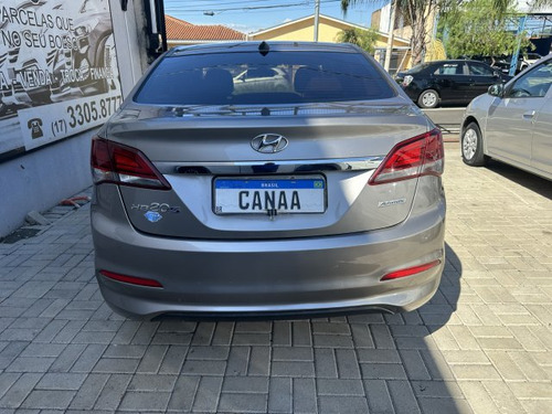 Hyundai HB20S HB20S 1.6 COMFORT PLUS 16V FLEX 4P AUTOMÁTICO