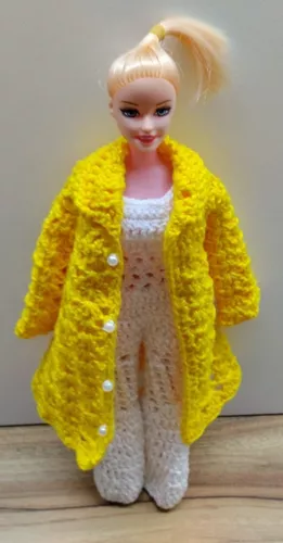 Ensinando a Fazer casaco croche para barbie …  Roupas de crochê para  bonecas, Roupas, Estilo barbie