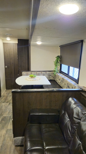 Casa Rodante Motorhome Camper En Excelente Condiciónes