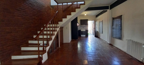 Contrato 12 Meses. Amplia Y Cómoda Casa En Alquiler