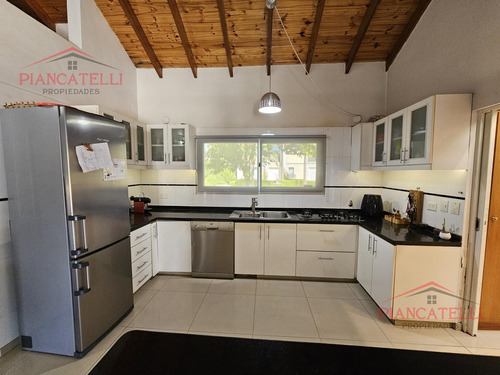 Venta De Casa En Santa Ana Moreno