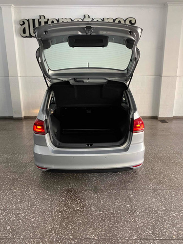 Imagen 13 de 15 de Volkswagen Suran 2016 1.6 Trendline //