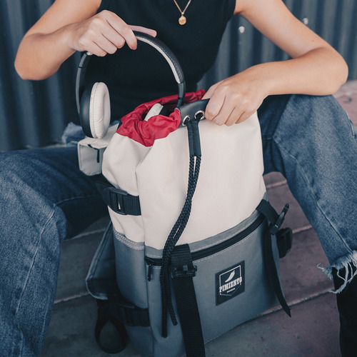 Imagen 2 de 4 de Mochila Rocoto Beige