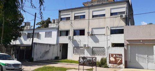 68 Entre 29 Y 30 - Departamento De Un Dormitorio En Venta (inversores)