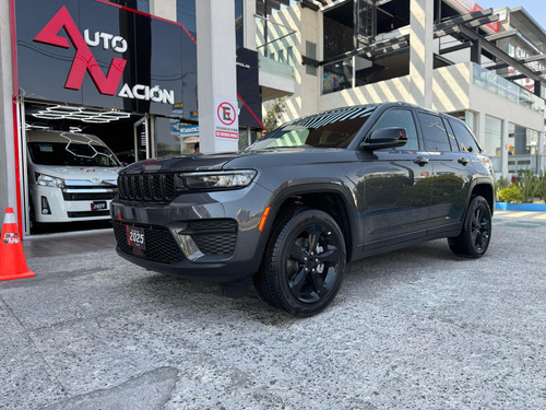 Jeep Grand Cherokee ALTITUDE V6 4X2