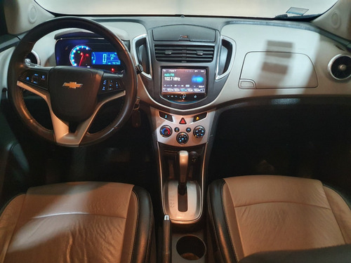 Imagen 17 de 25 de Chevrolet Tracker Ltz + 4x4 Awd Techo At 2015 U.n.i.c.a!! Mz