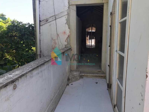 Imagem 7 de 15 de Casa Em Santa Tereza Com Grande Área Externa!! - Cpcv20007