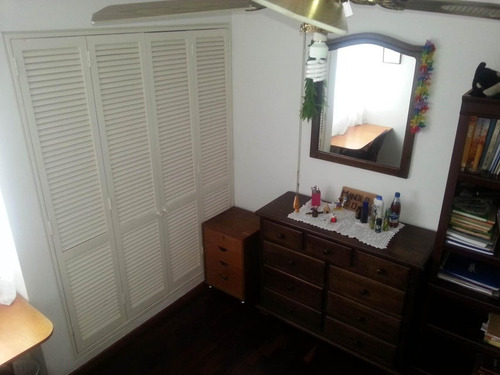 Cómodo Y Bello Apartamento En Venta Ubicado En El Marques 23-24824