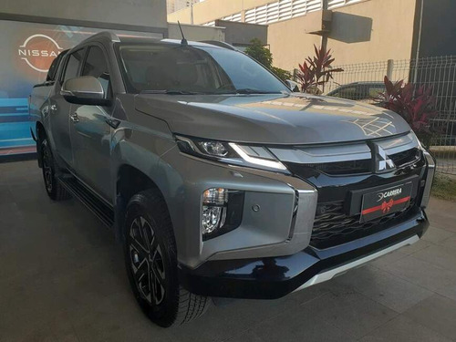 Mitsubishi L200 TRITON 2.4 16V TURBO DIESEL SPORT HPE-S CD 4P 4X4 AUTOMÁTICO