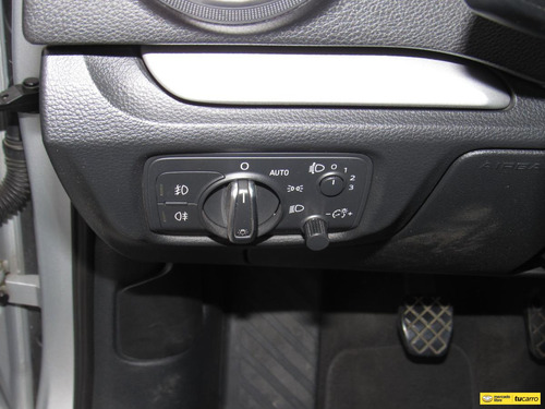 Audi A3 1.2 Attraction 2 p