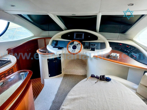 Imagem 6 de 7 de Lancha Azimut 600 Full Catamarã Iate Ferretti Axtor Armada