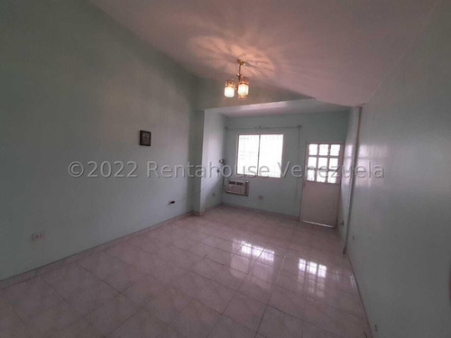 Imagen 4 de 30 de Casa Quinta En Venta En La Urbanización La Rosaleda Zona Este De Barquisimeto Lara, 04245937542 Numero De Contacto Directo, Cerca A La Entrada De Barquisimeto