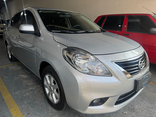 Nissan Versa 1.6 16v Sl Flex 4p