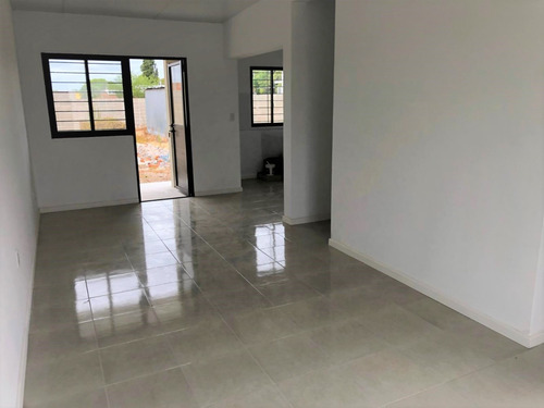 Casa A Estrenar Zona Norte | Carmelo