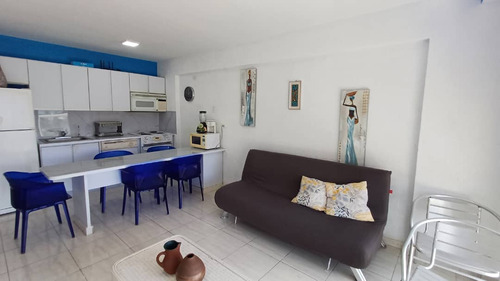 Apartamento En Cimarrón Suites, Playa Parguito