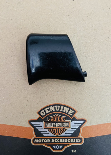 Suporte Seta Curto Pisca Trás Harley Softail / 883 Preto (Usado)