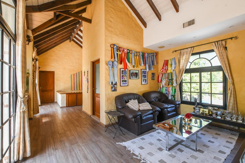 Imagen 17 de 30 de Casa De 4 Dormitorios En Venta Con Pileta Y Quincho San Eduardo Aldea Fisherton