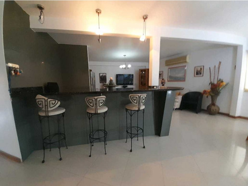 Vendo Casa 350m2 El Marqués 6479