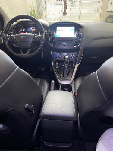 Ford Focus Fastback 2.0 Se Flex Powershift 4p