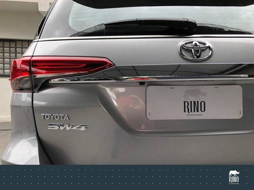 Toyota Hilux Sw4 2.8 D-4d Turbo Diesel Srx 7l 4x4