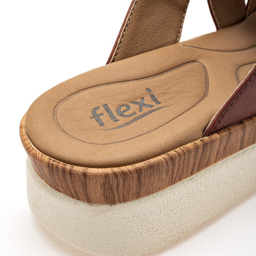 Sandalias Plataforma Mujer Flexi Camel 132-181