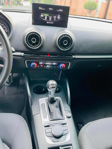 Audi A3 1.8 Attraction Mt