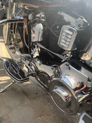 Imagen 15 de 17 de Moto Harley - Davidson Softail Heritage