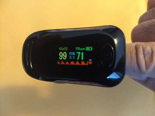 Imagen 3 de 5 de Oxymetro + Baterias Oximetro Nuevo Medidor Cardiaco