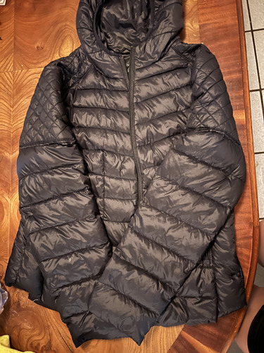 Chamarra Bcbg Generation Impermeable Ultralight (Usado)