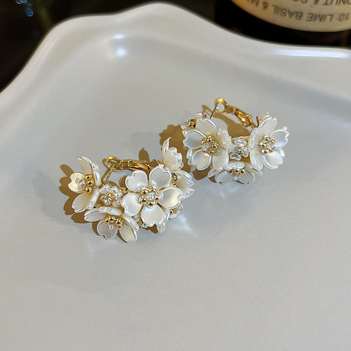 Pendientes Arete De Estilo Artístico Con Incrustaciones De D