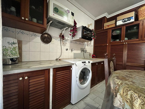 Casa En Venta 6 Ambientes En Longchamps