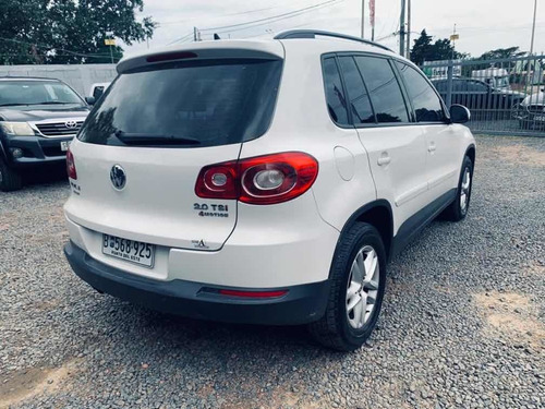 Volkswagen Tiguan 2.0 Elegance Tsi 200cv 2011