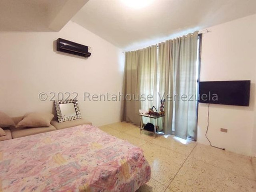 Imagen 12 de 22 de Esplendida Quinta En Venta Urb Cantarana, Maracay 22-22762 Hc