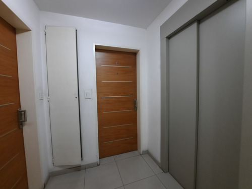Imagen 19 de 30 de Vendo Departamento A Media Cuadra De Plaza Colón 2 Dor Centro