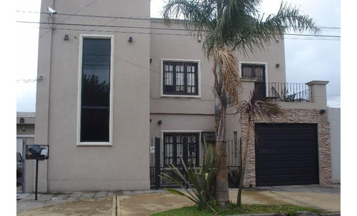 Vende Excelente Propiedad En Marcos Paz