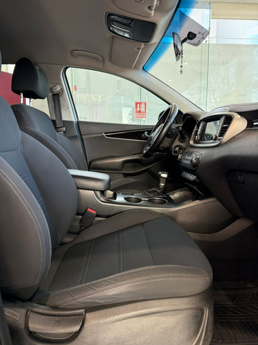 Kia Sorento 2.4 Lx At