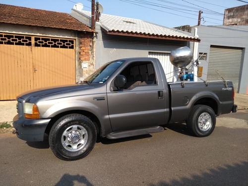 Ford F-250 4.2i Xl 2p 2001