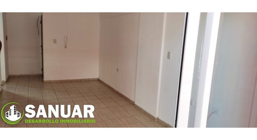 Imagen 6 de 9 de Vendo Departamento 1 Dorm. B° Cofico