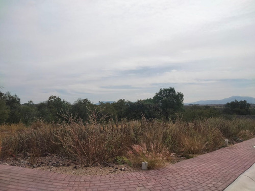 Terreno En Venta En Condominio Cipres Cd Maderas Corregidora